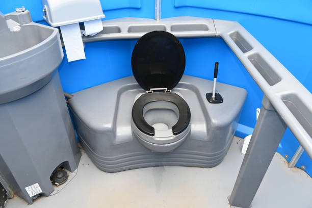 Best Affordable portable toilet rental  in Fox Crossing, WI